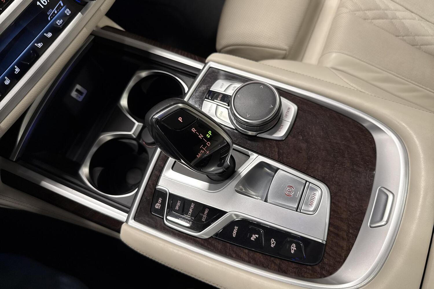 BMW 740 vaihtoauto