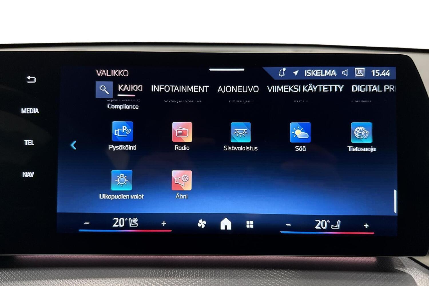 BMW X1 vaihtoauto