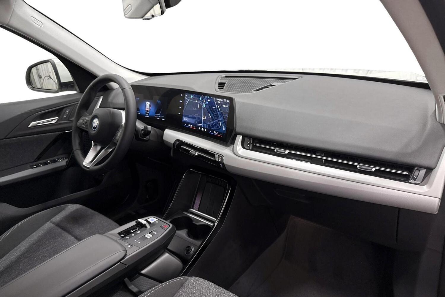 BMW iX1 vaihtoauto
