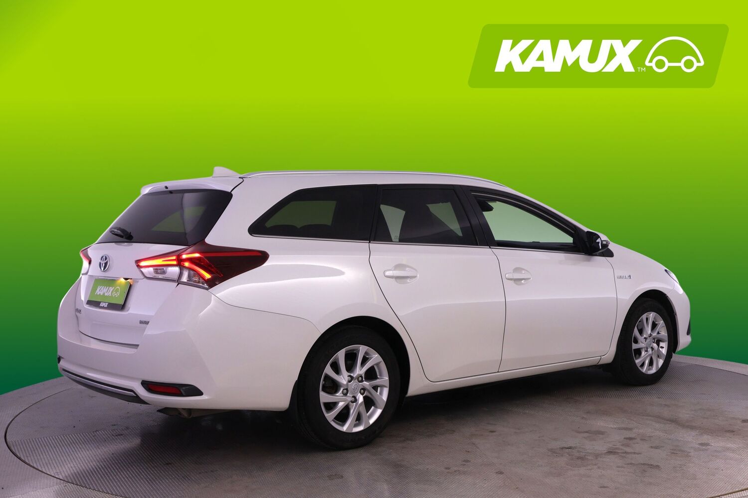 Toyota Auris vaihtoauto
