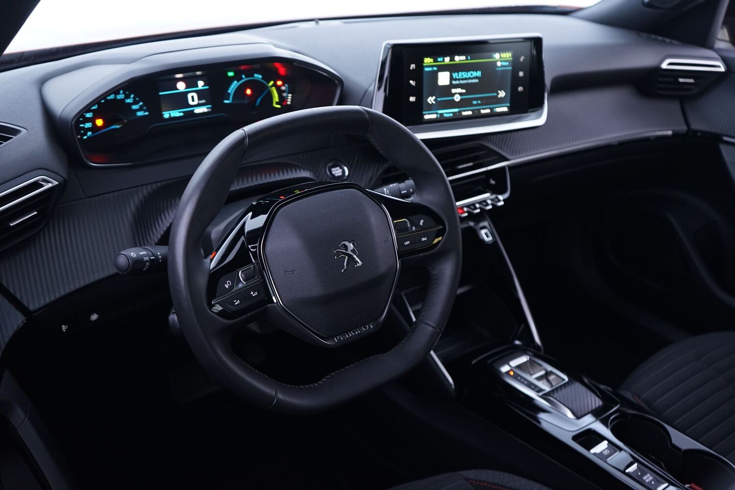 Peugeot e-2008 vaihtoauto