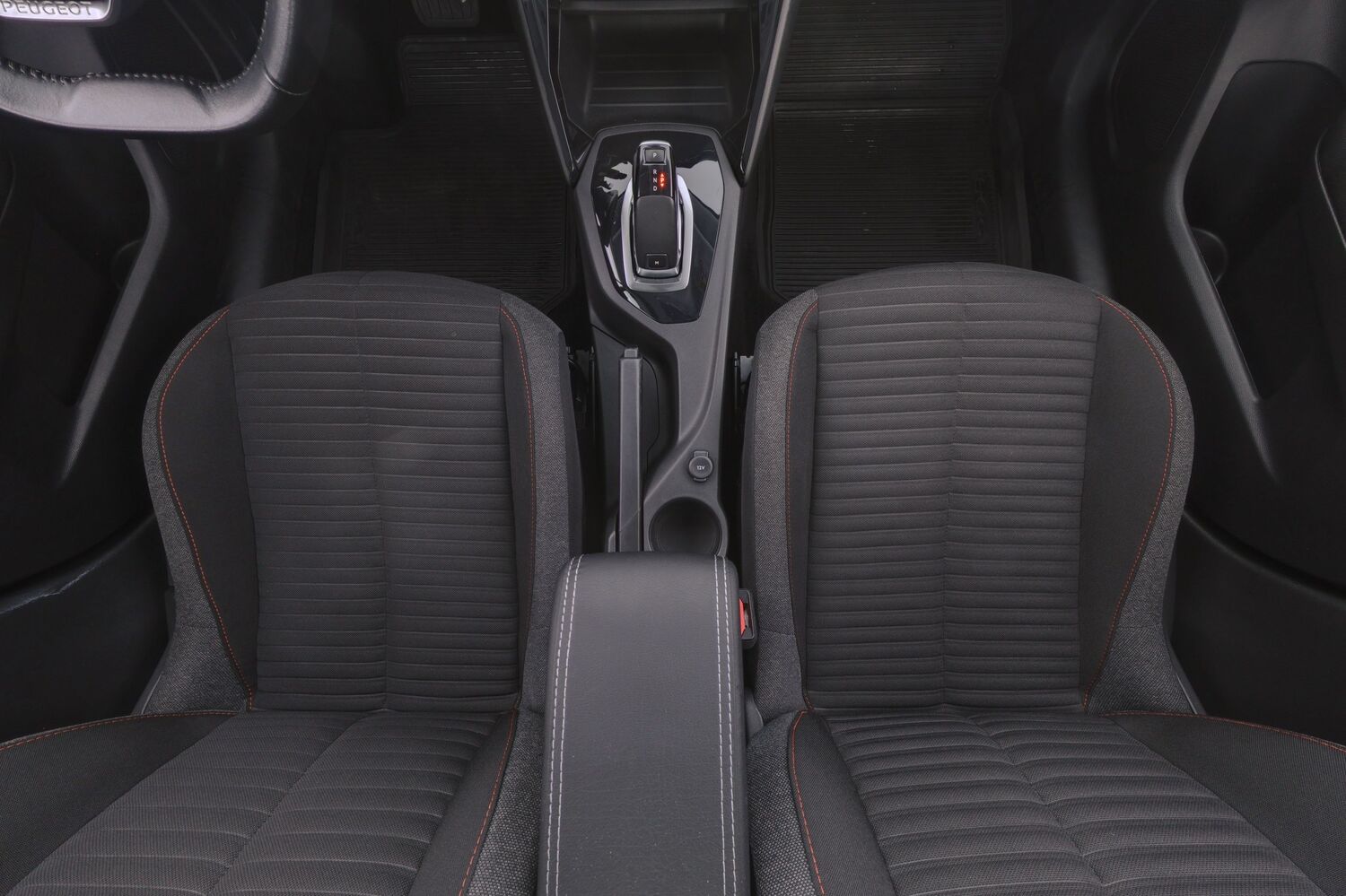 Peugeot 208 vaihtoauto