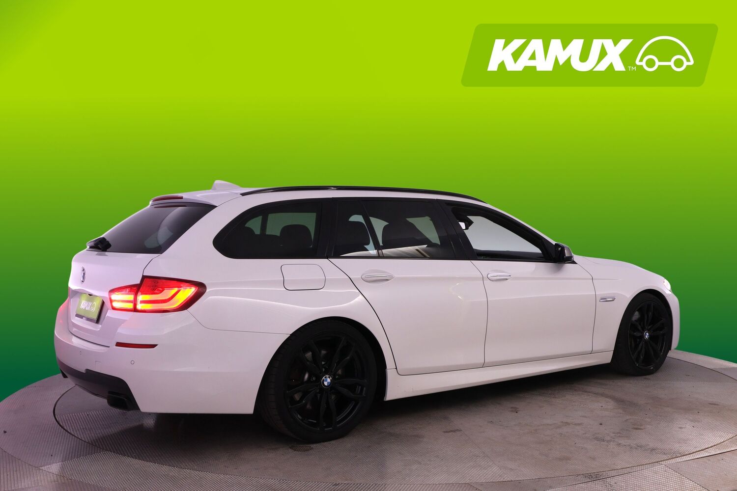 BMW M550d vaihtoauto