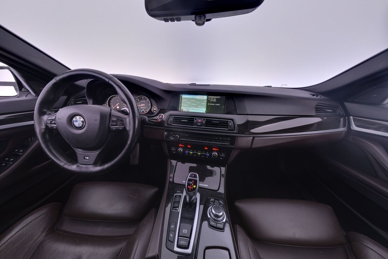 BMW M550d vaihtoauto