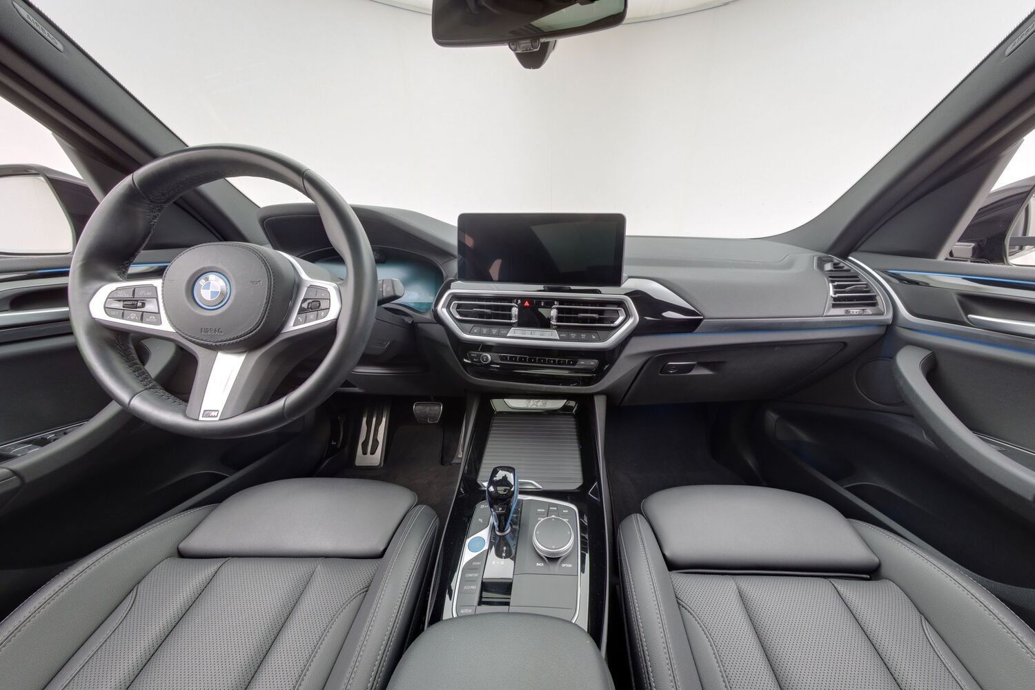 BMW iX3 vaihtoauto
