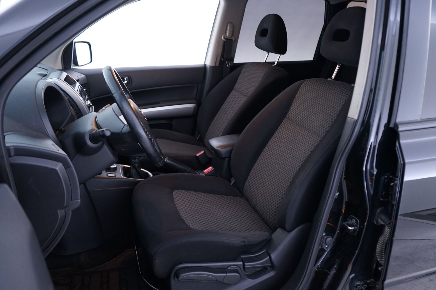 Nissan X-Trail vaihtoauto
