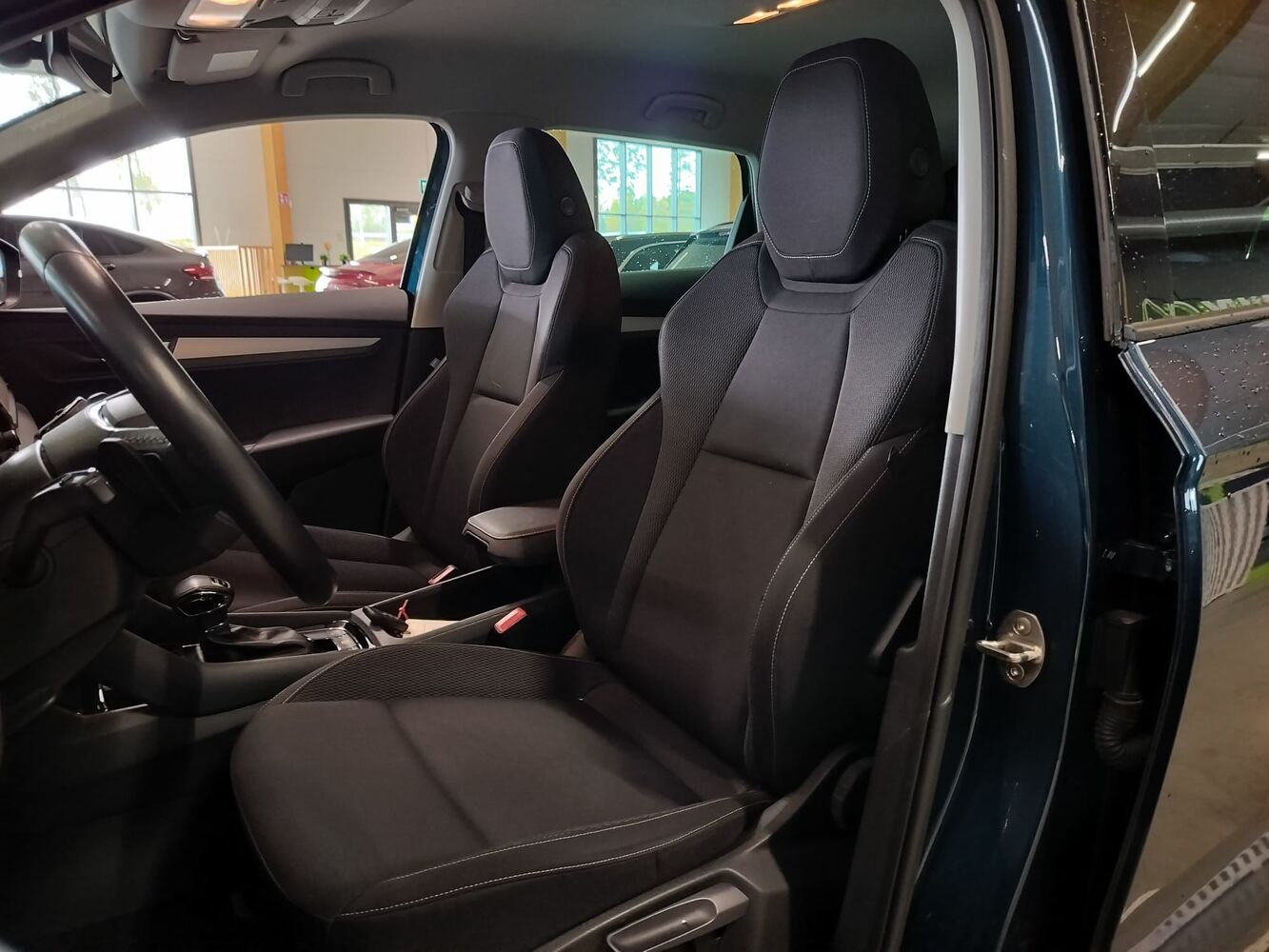 Skoda Karoq vaihtoauto