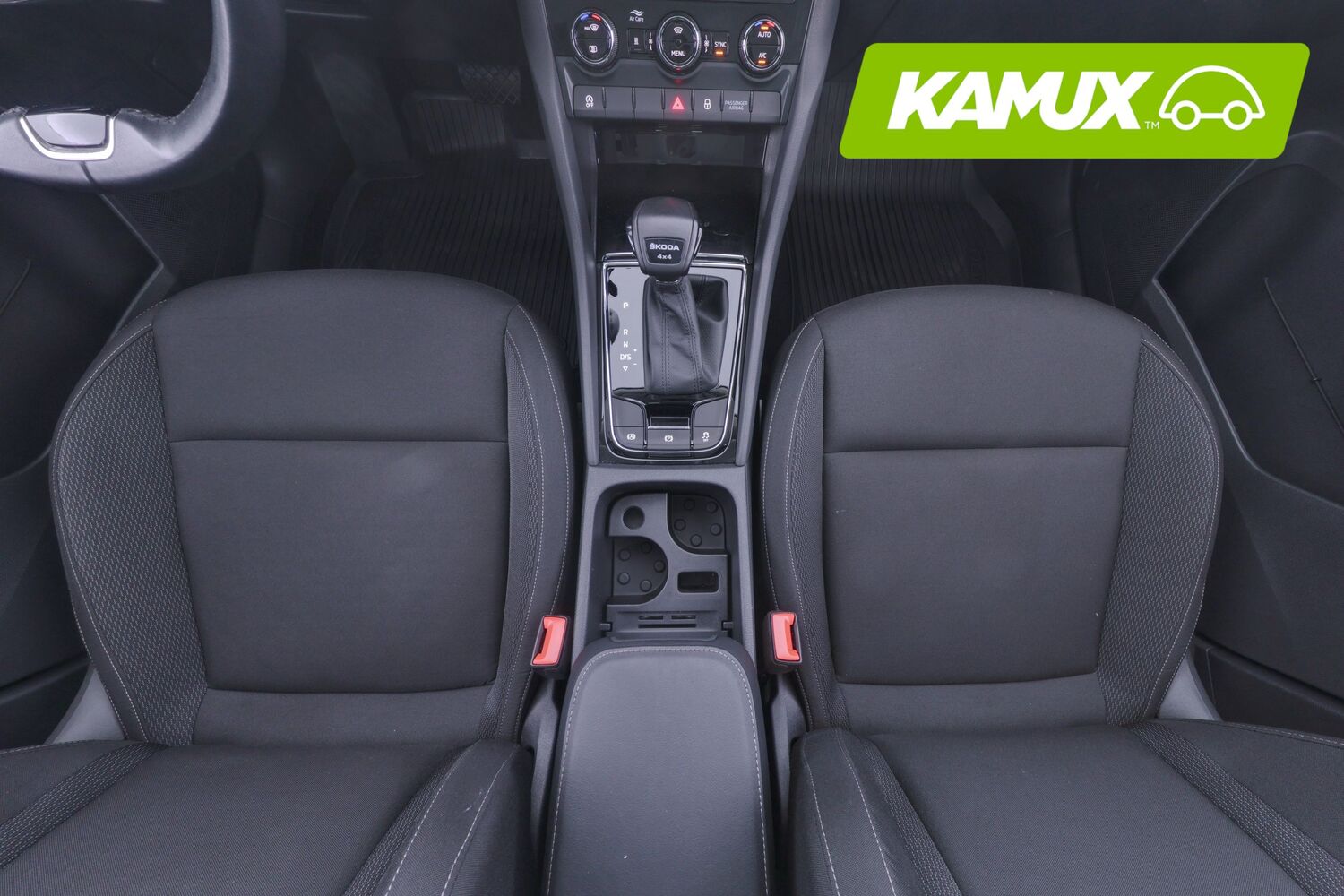 Skoda Karoq vaihtoauto