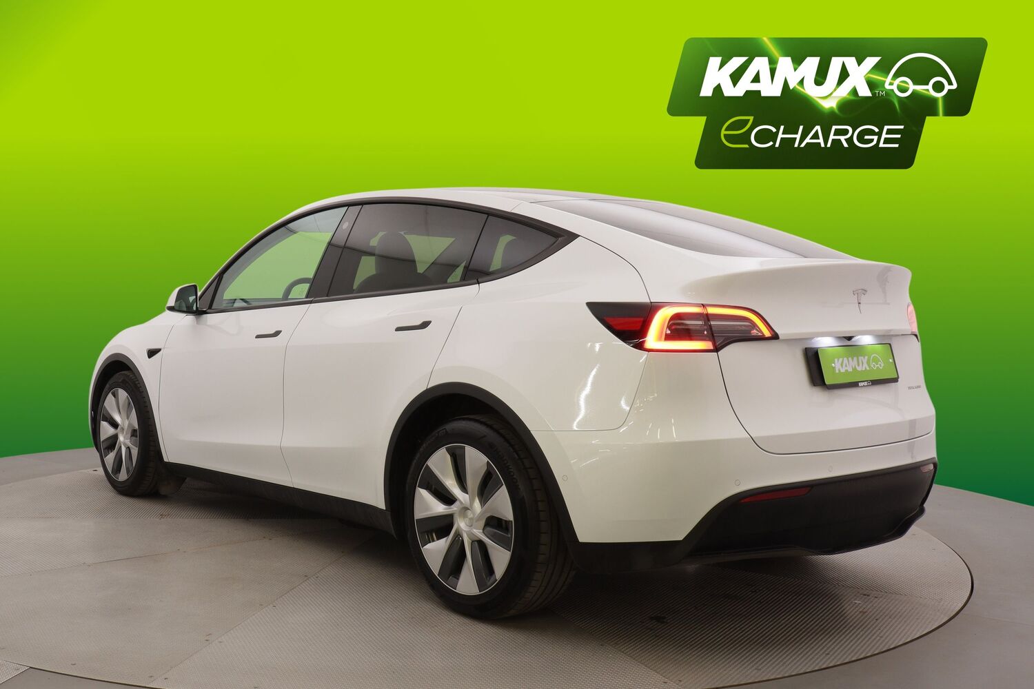 Tesla Model Y vaihtoauto