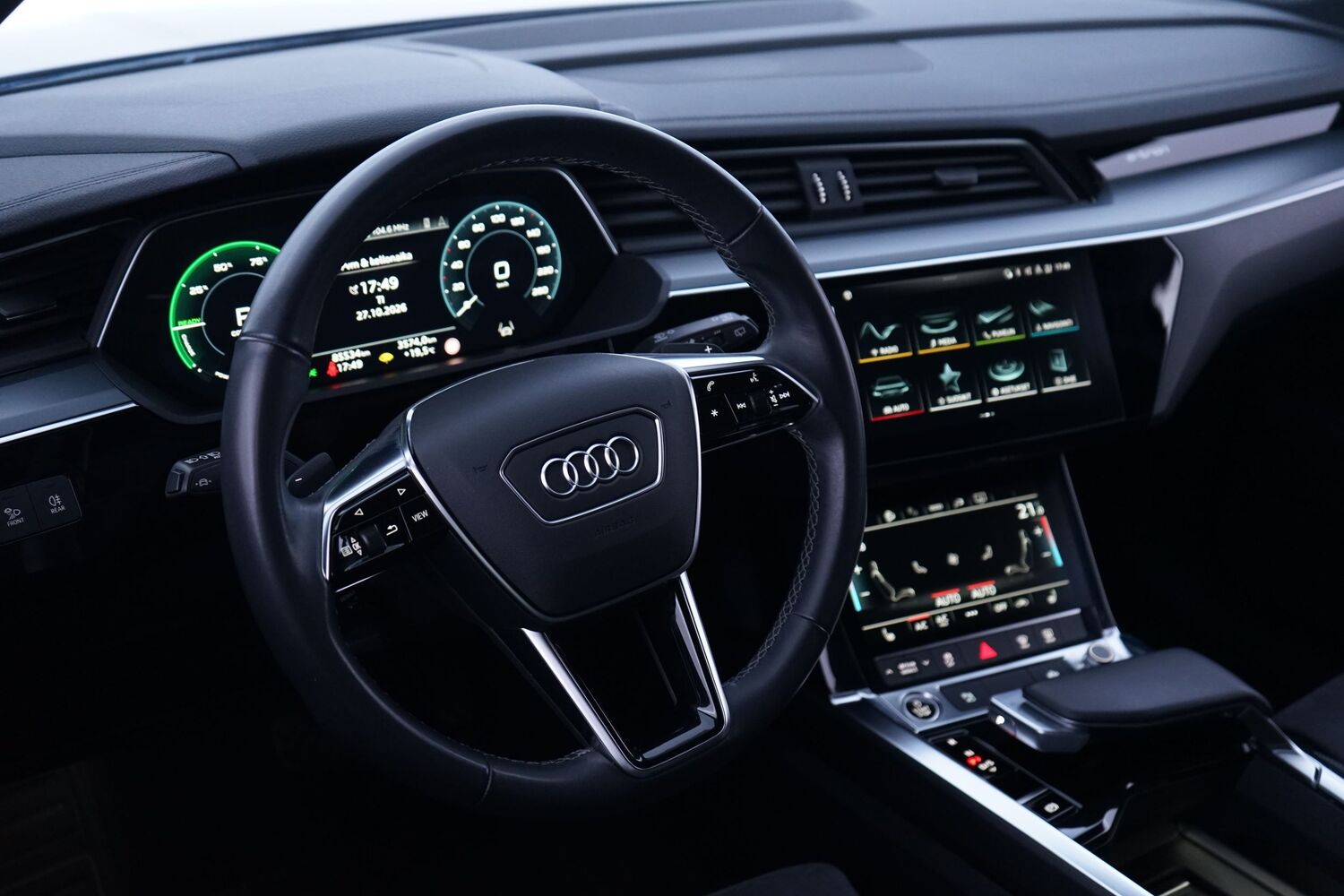 Audi Q8 e-tron vaihtoauto