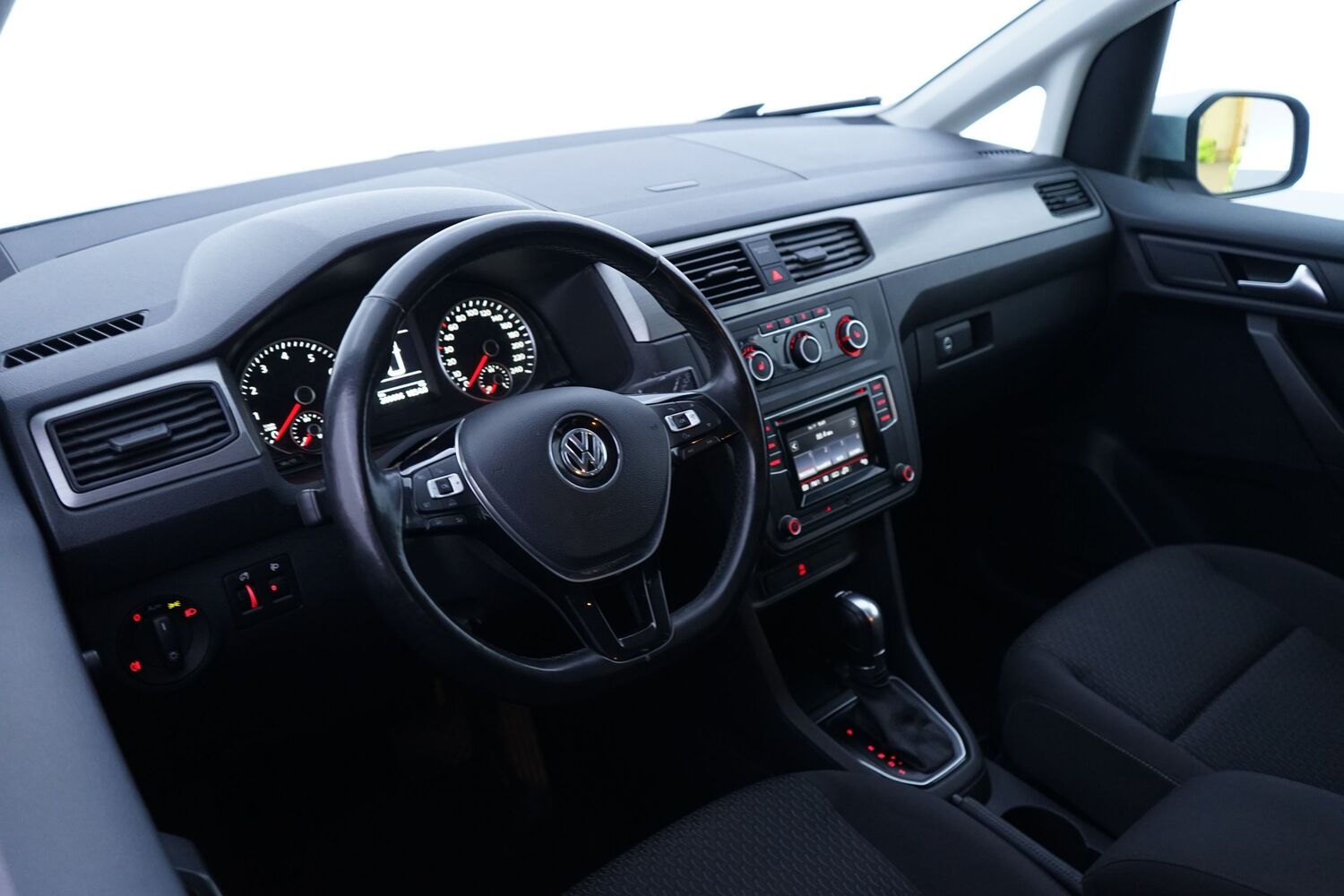 Volkswagen Caddy Maxi vaihtoauto