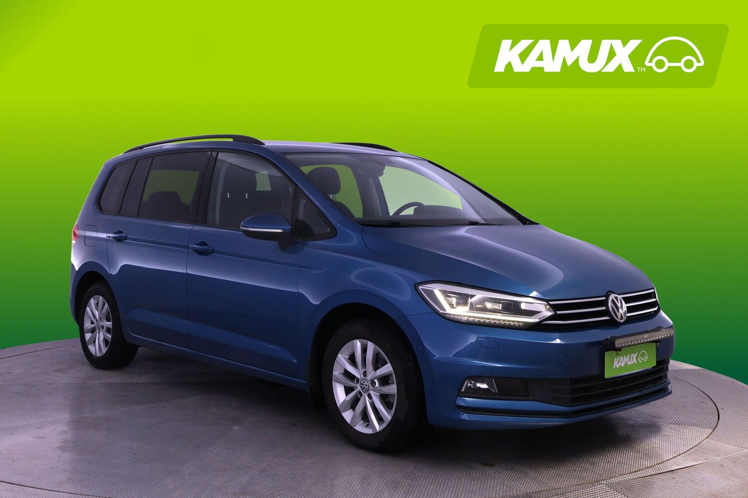 Volkswagen Touran vaihtoauto