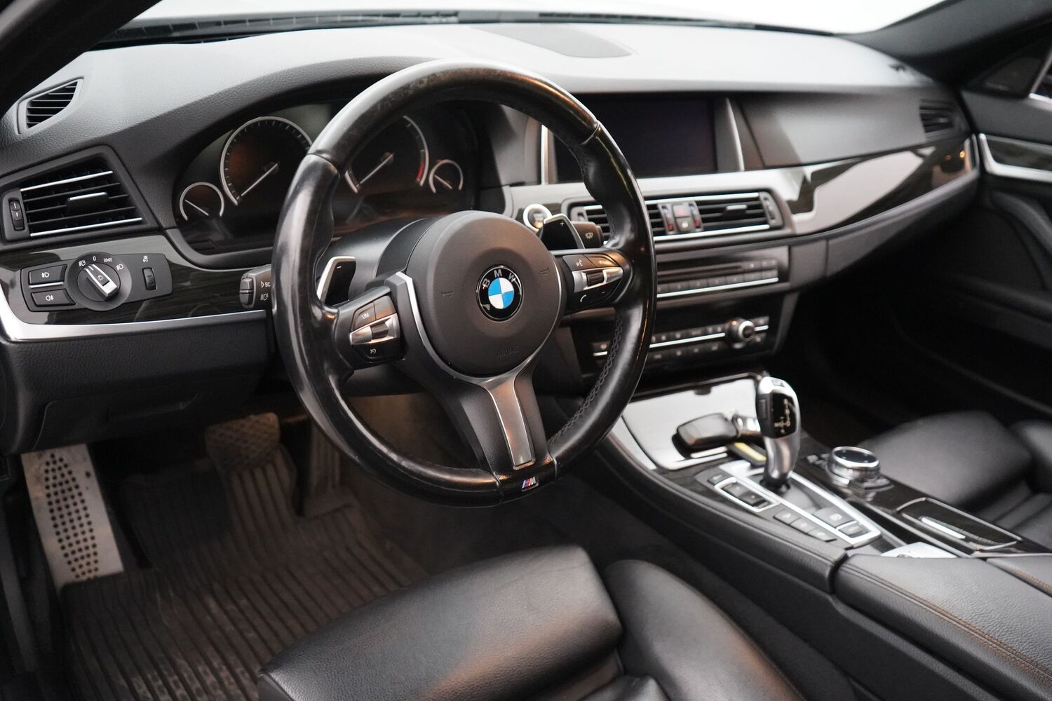 BMW 520 vaihtoauto