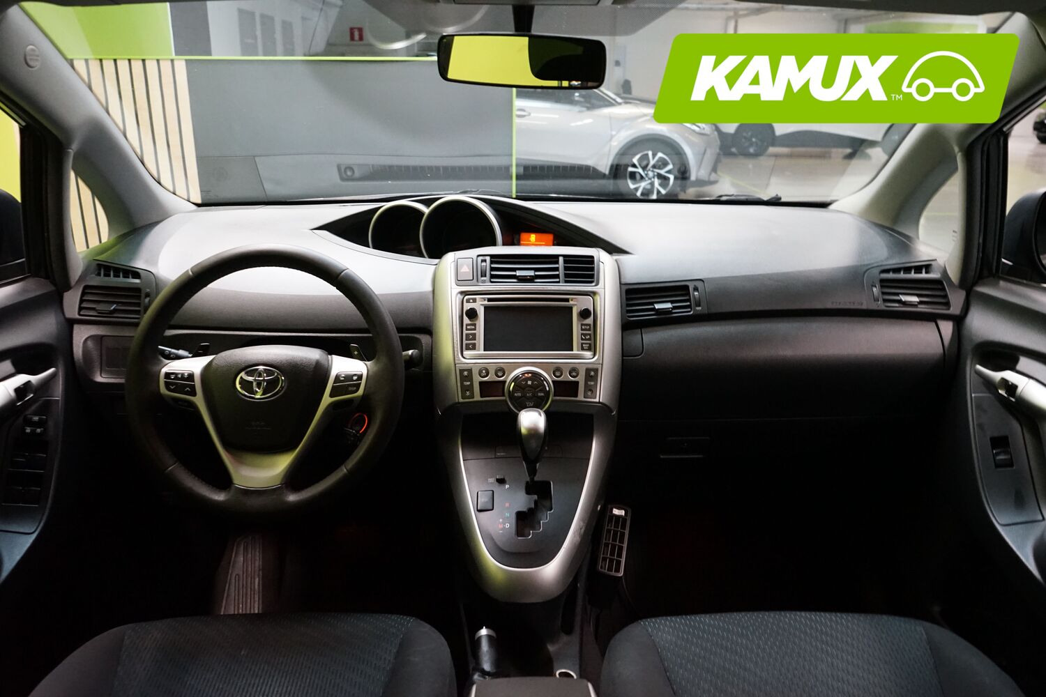 Toyota Verso vaihtoauto