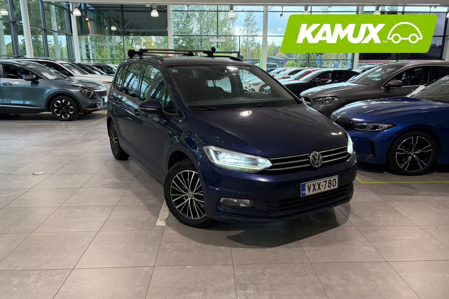 Volkswagen Touran vaihtoauto
