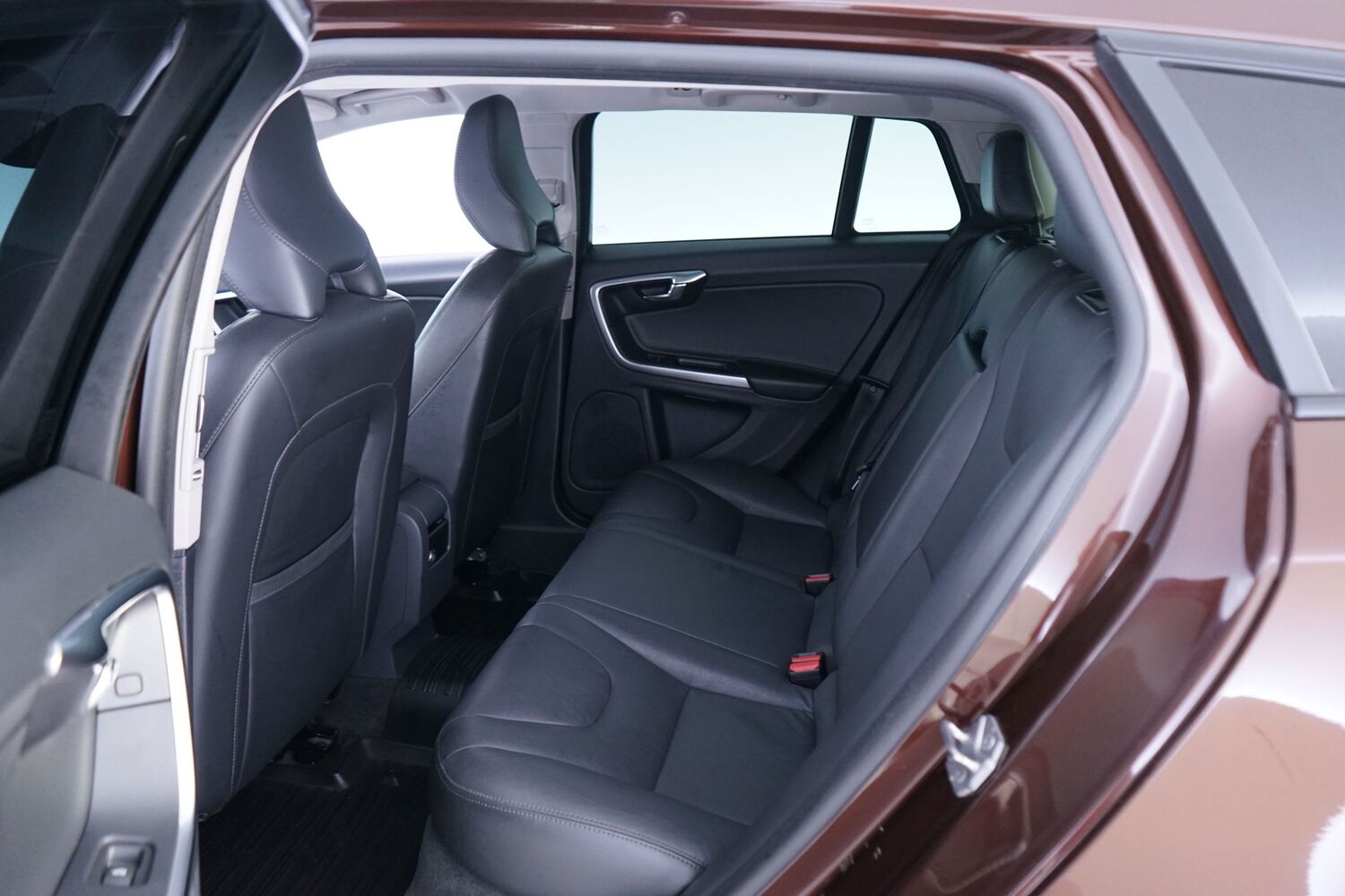 Volvo V60 Cross Country vaihtoauto