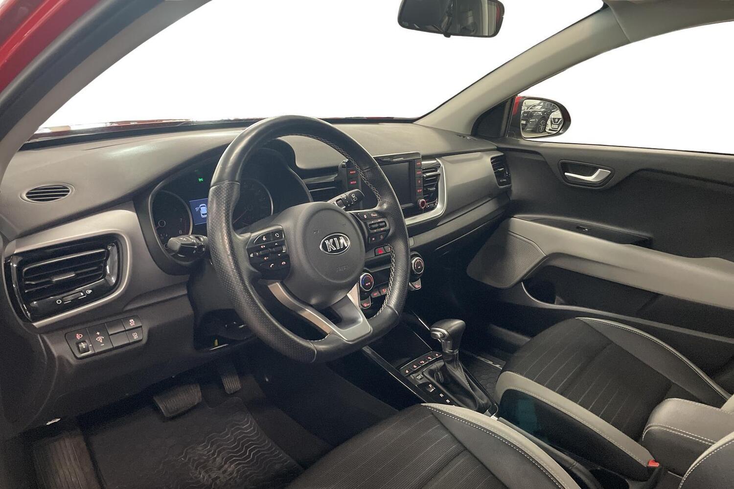 Kia Stonic vaihtoauto