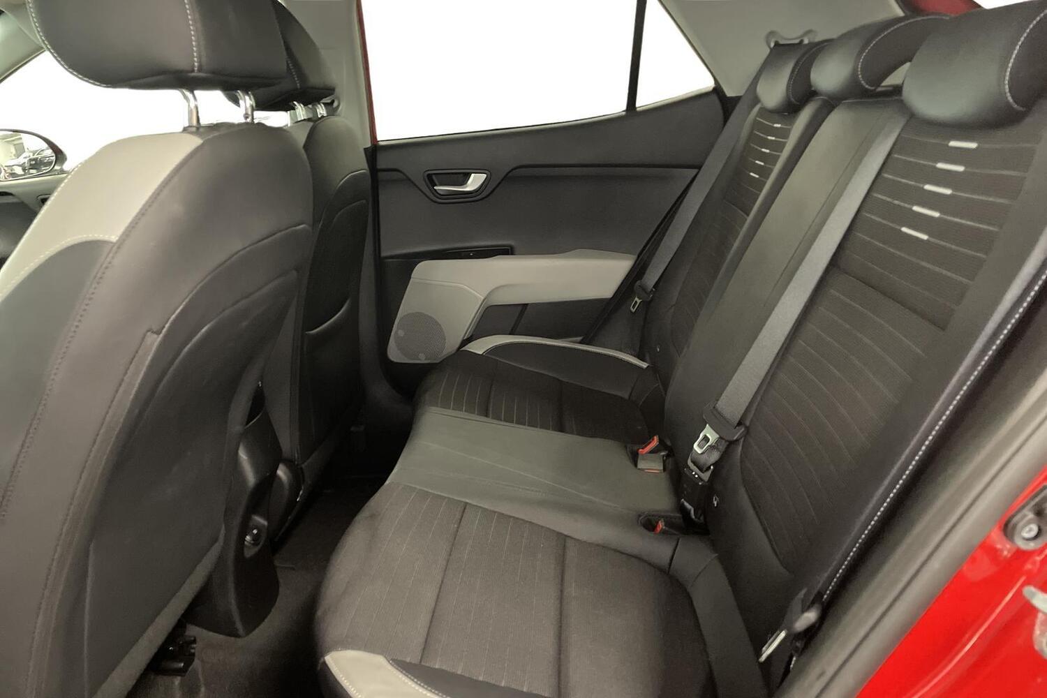 Kia Stonic vaihtoauto