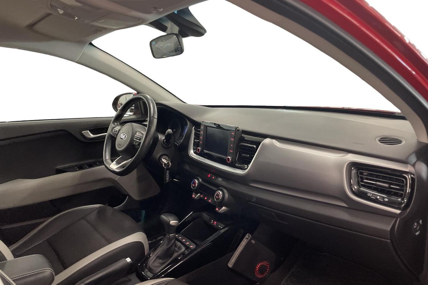 Kia Stonic vaihtoauto