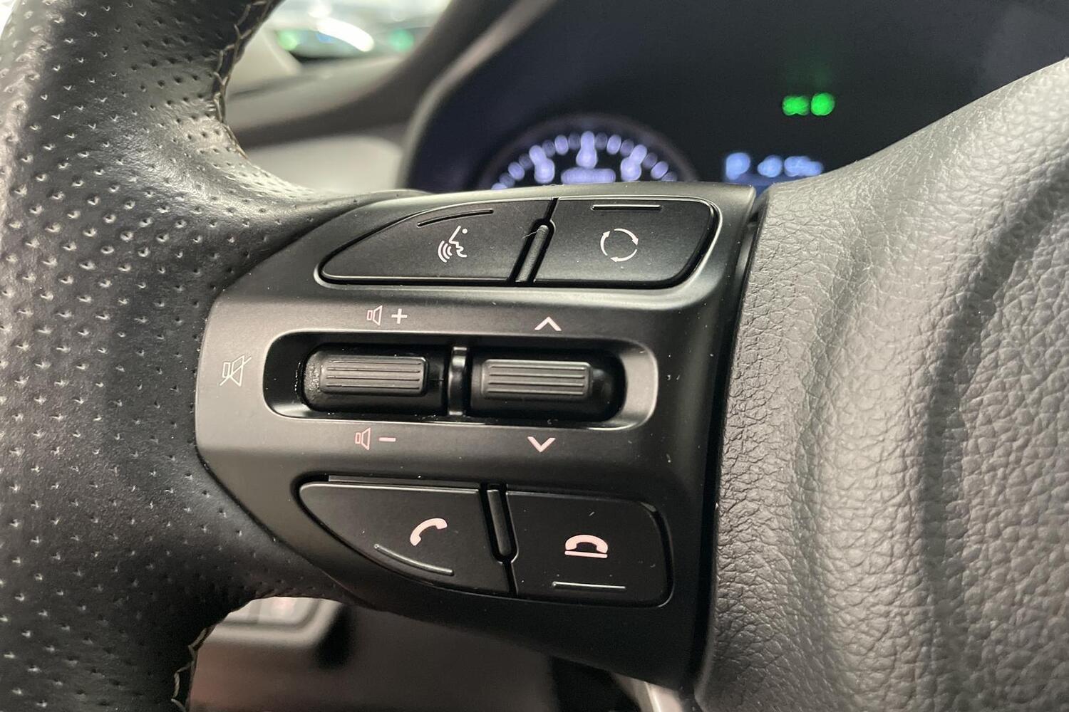 Kia Stonic vaihtoauto