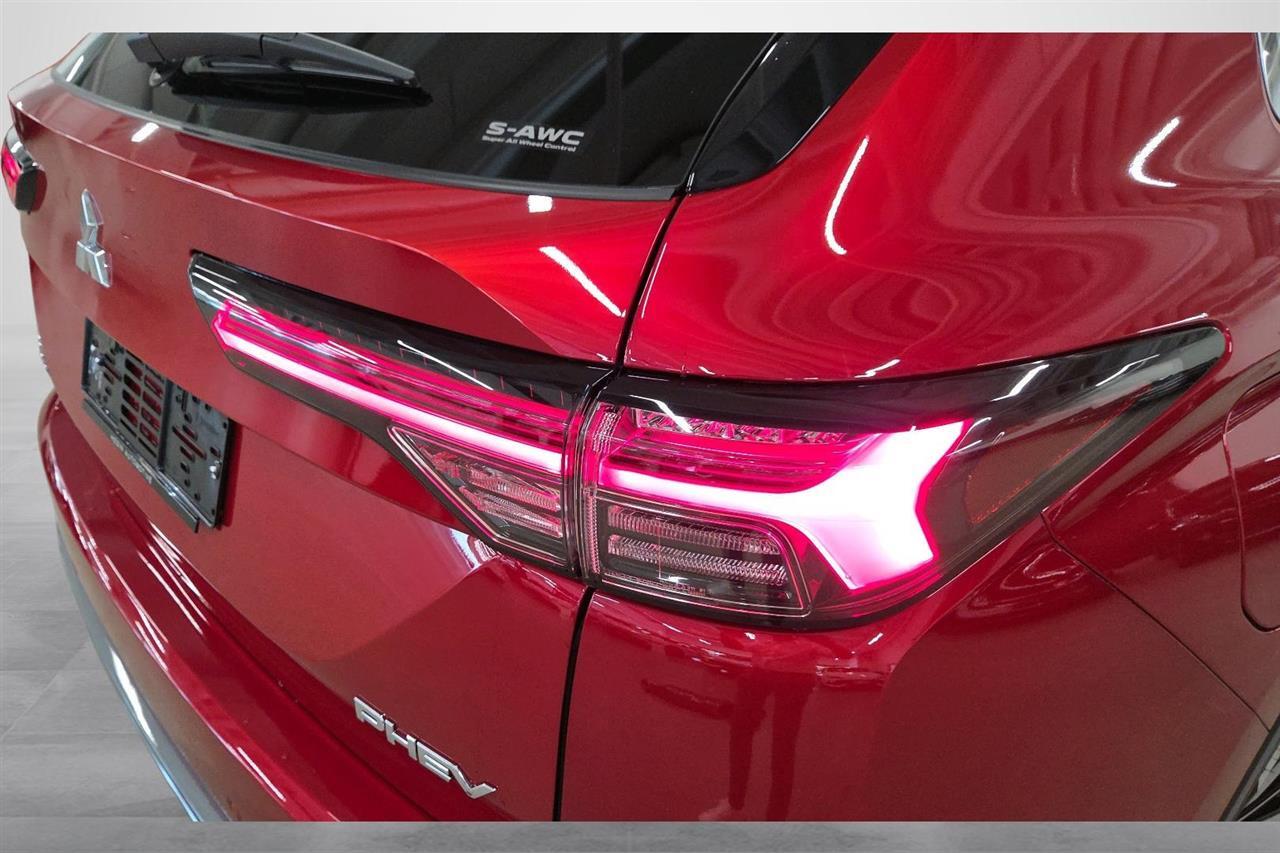 Mitsubishi Outlander vaihtoauto