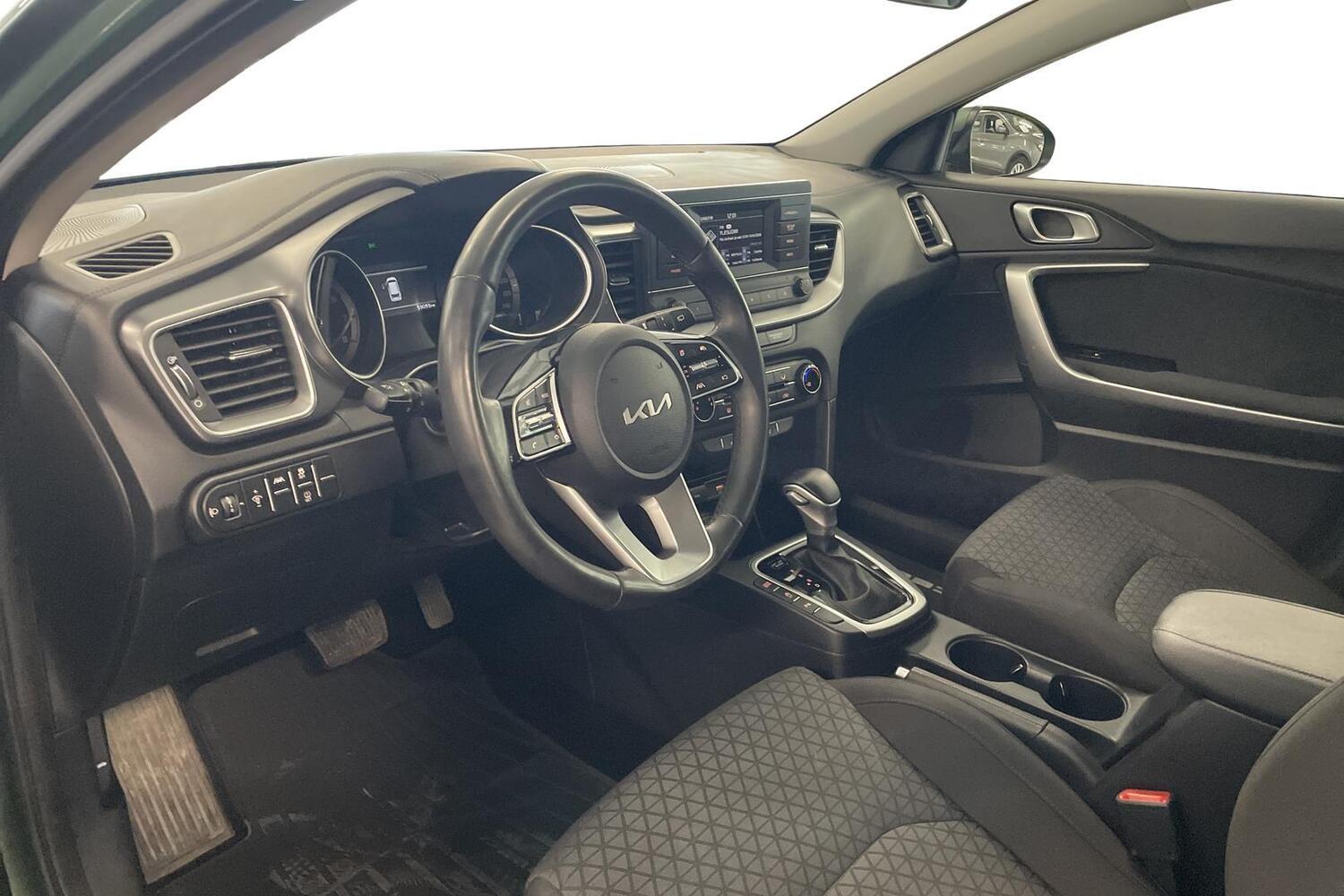 Kia Ceed vaihtoauto