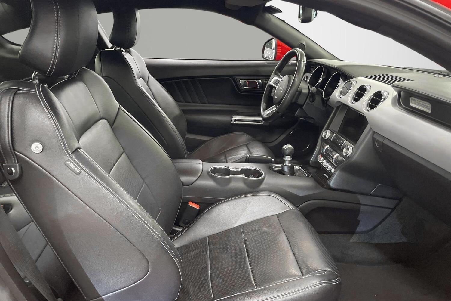 Ford USA Mustang vaihtoauto