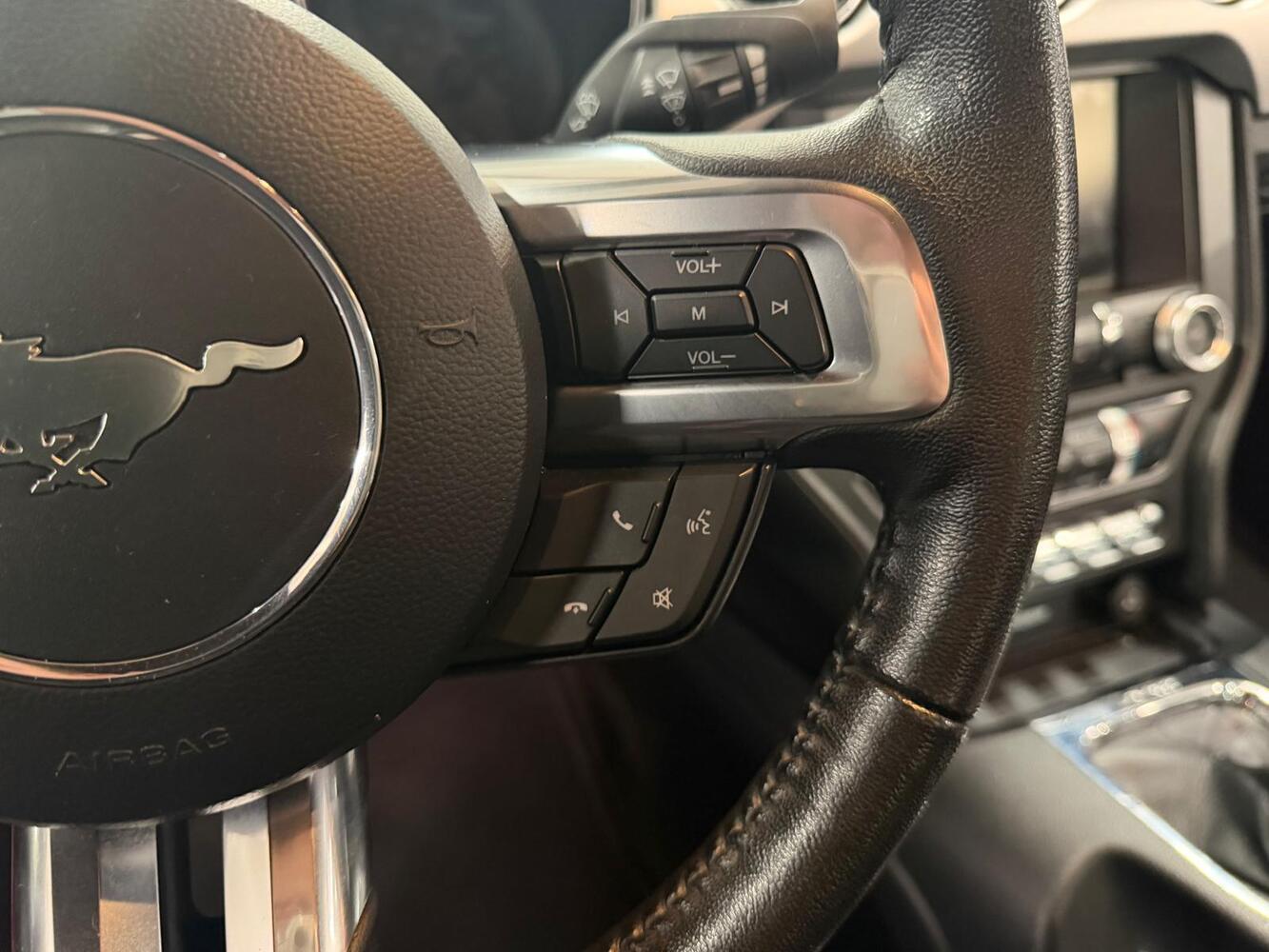 Ford USA Mustang vaihtoauto