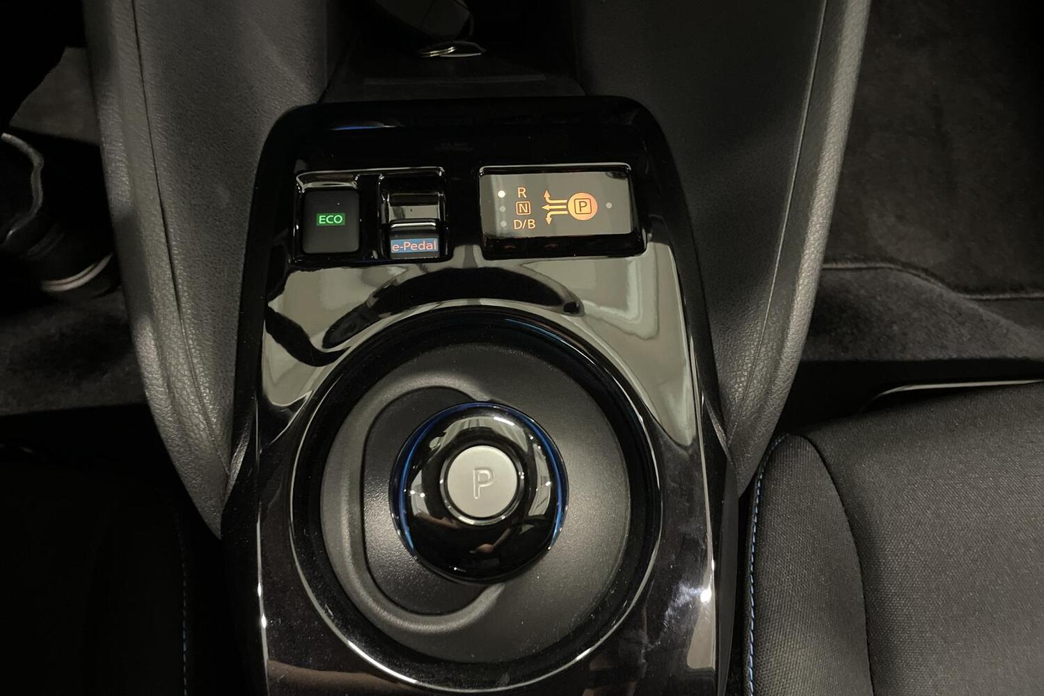 Nissan Leaf vaihtoauto