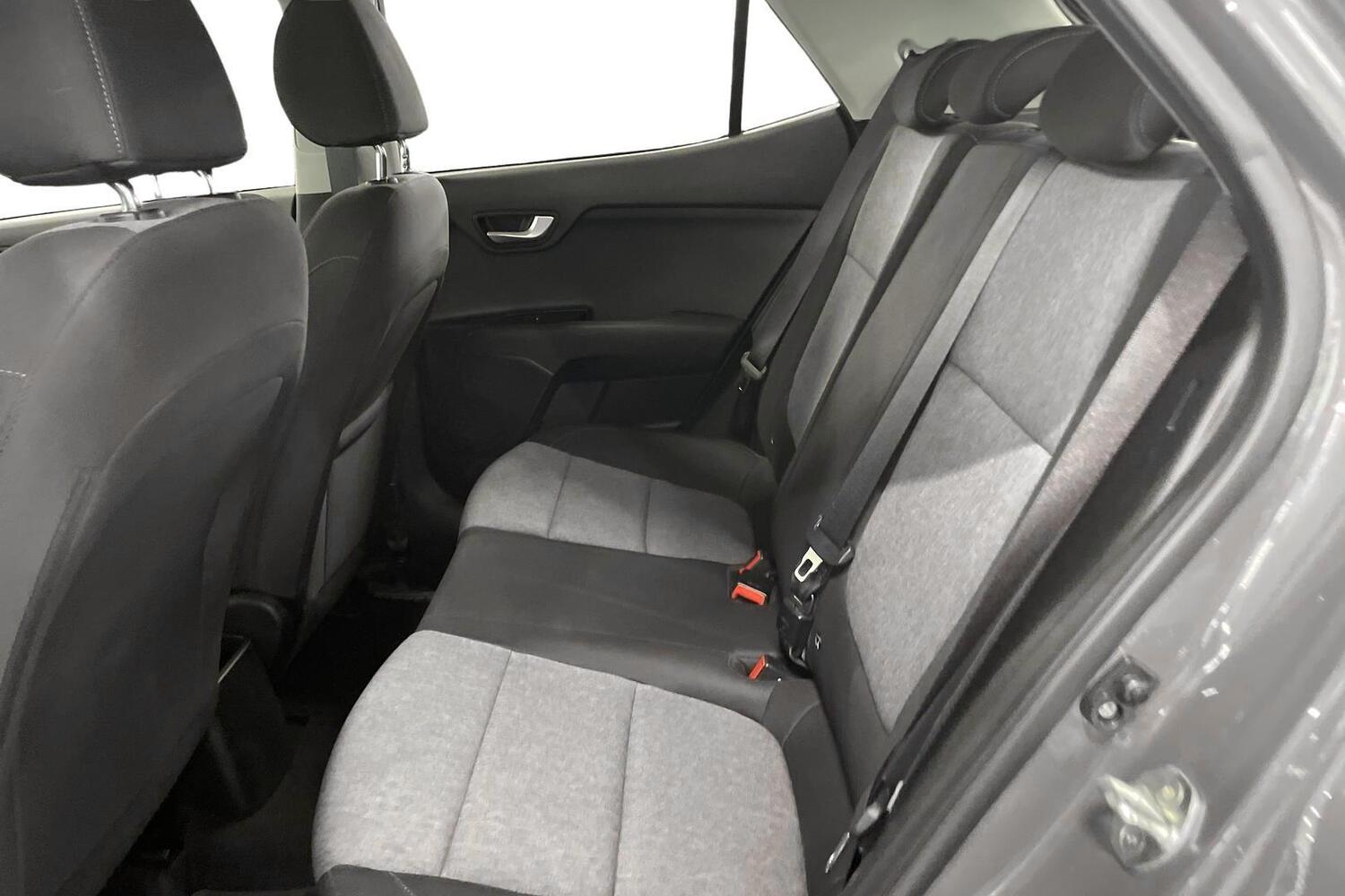 Kia Stonic vaihtoauto