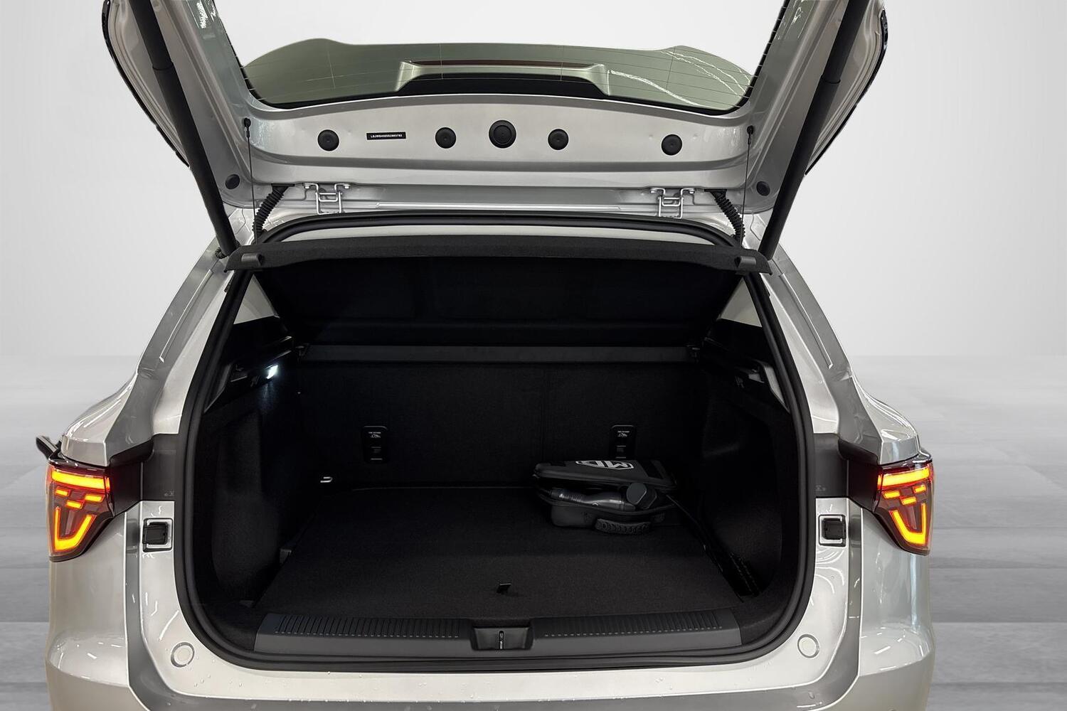 MG MGS5 EV vaihtoauto
