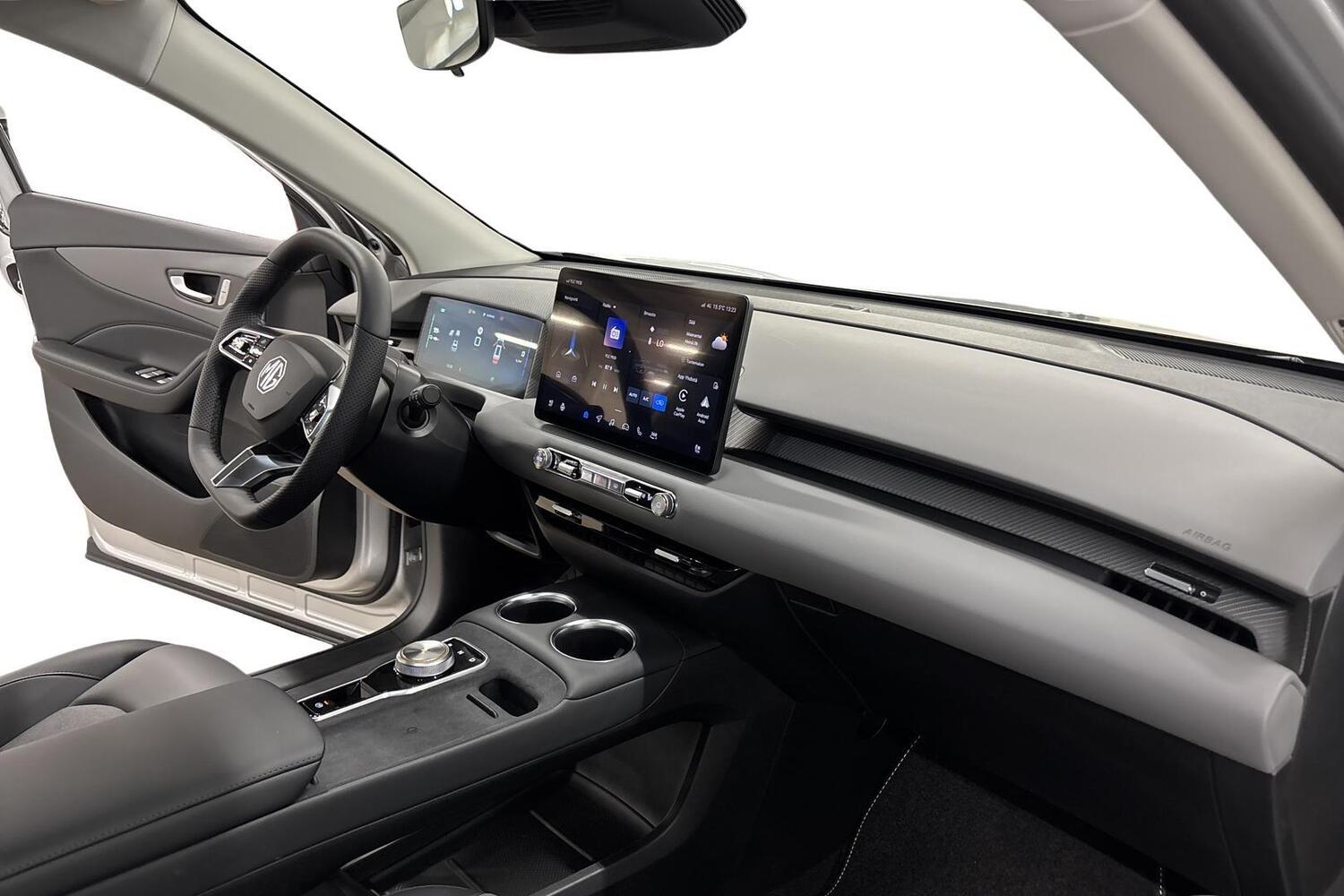 MG MGS5 EV vaihtoauto