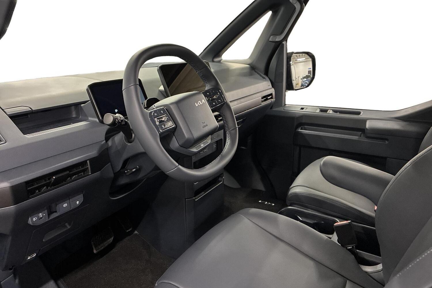 Kia PV5 vaihtoauto