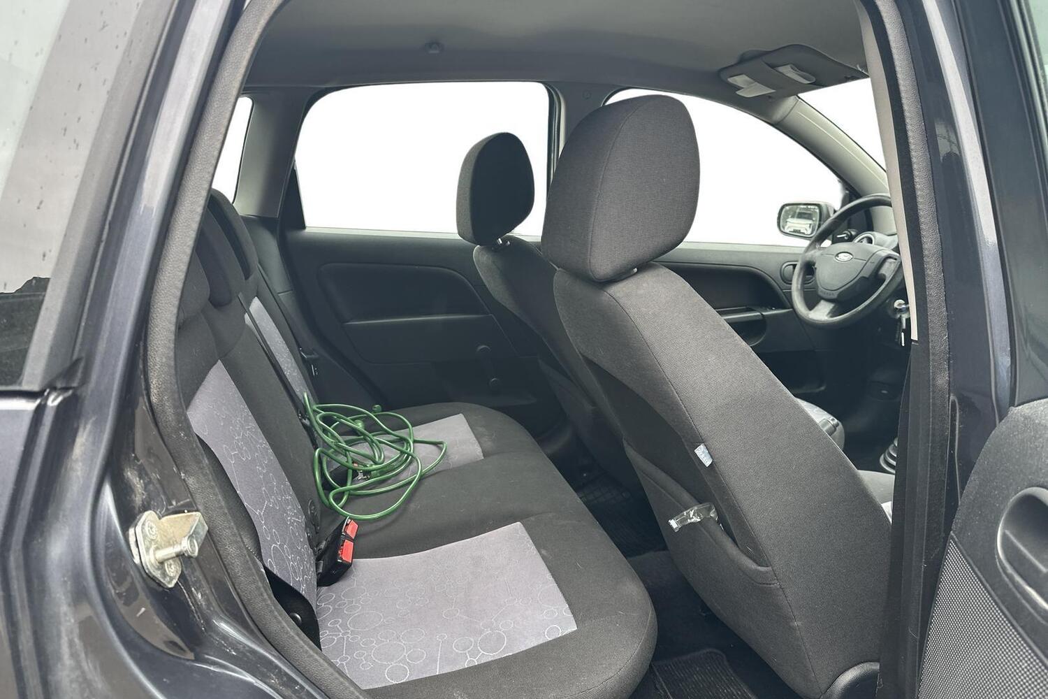 Ford Fiesta vaihtoauto