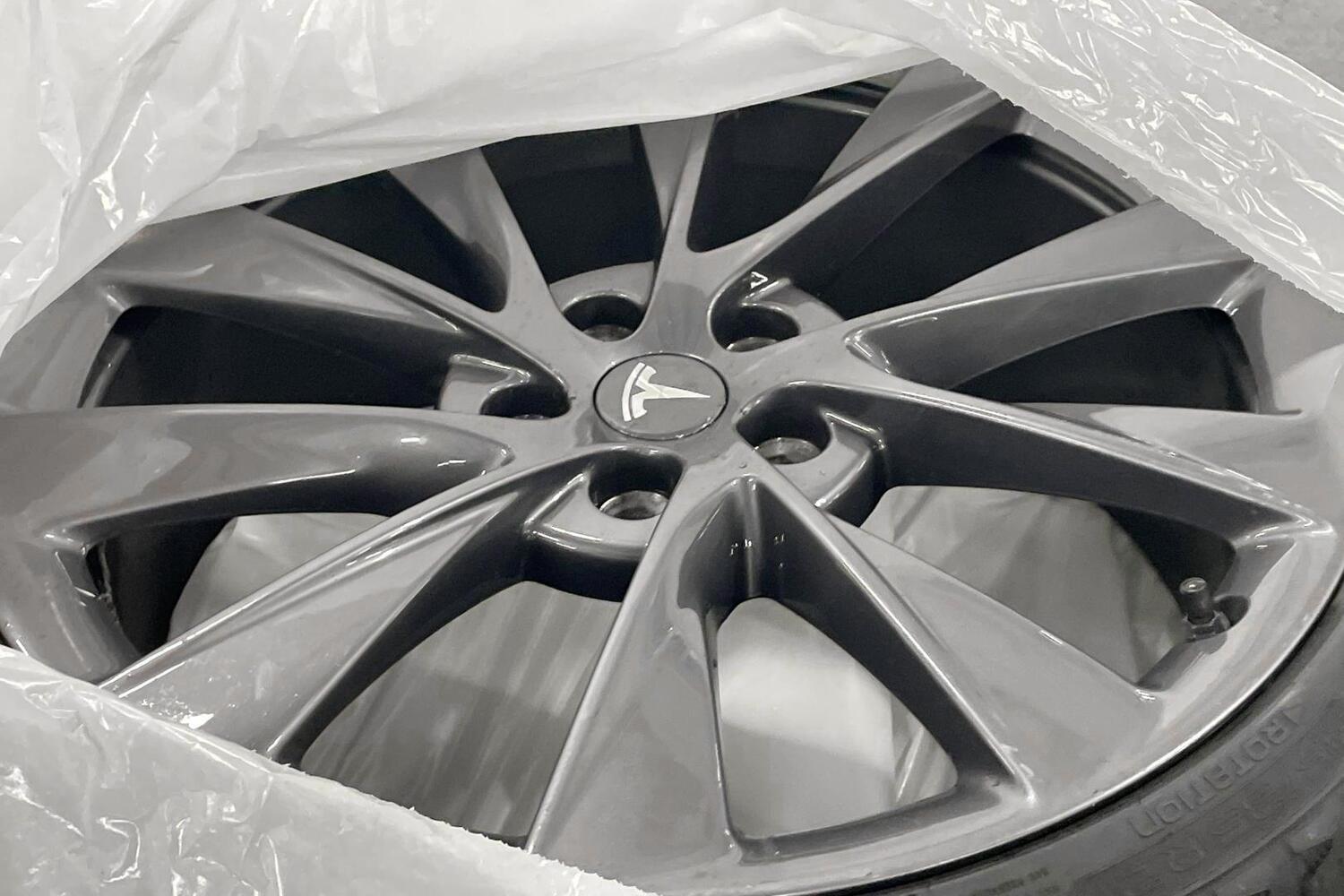 Tesla Model S vaihtoauto