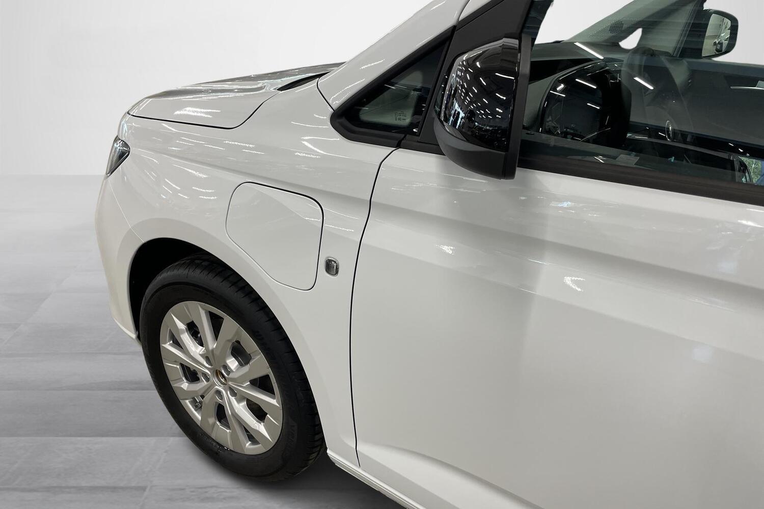 Ford Grand Tourneo Connect vaihtoauto