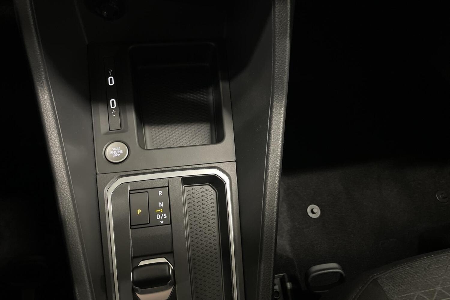 Ford Grand Tourneo Connect vaihtoauto