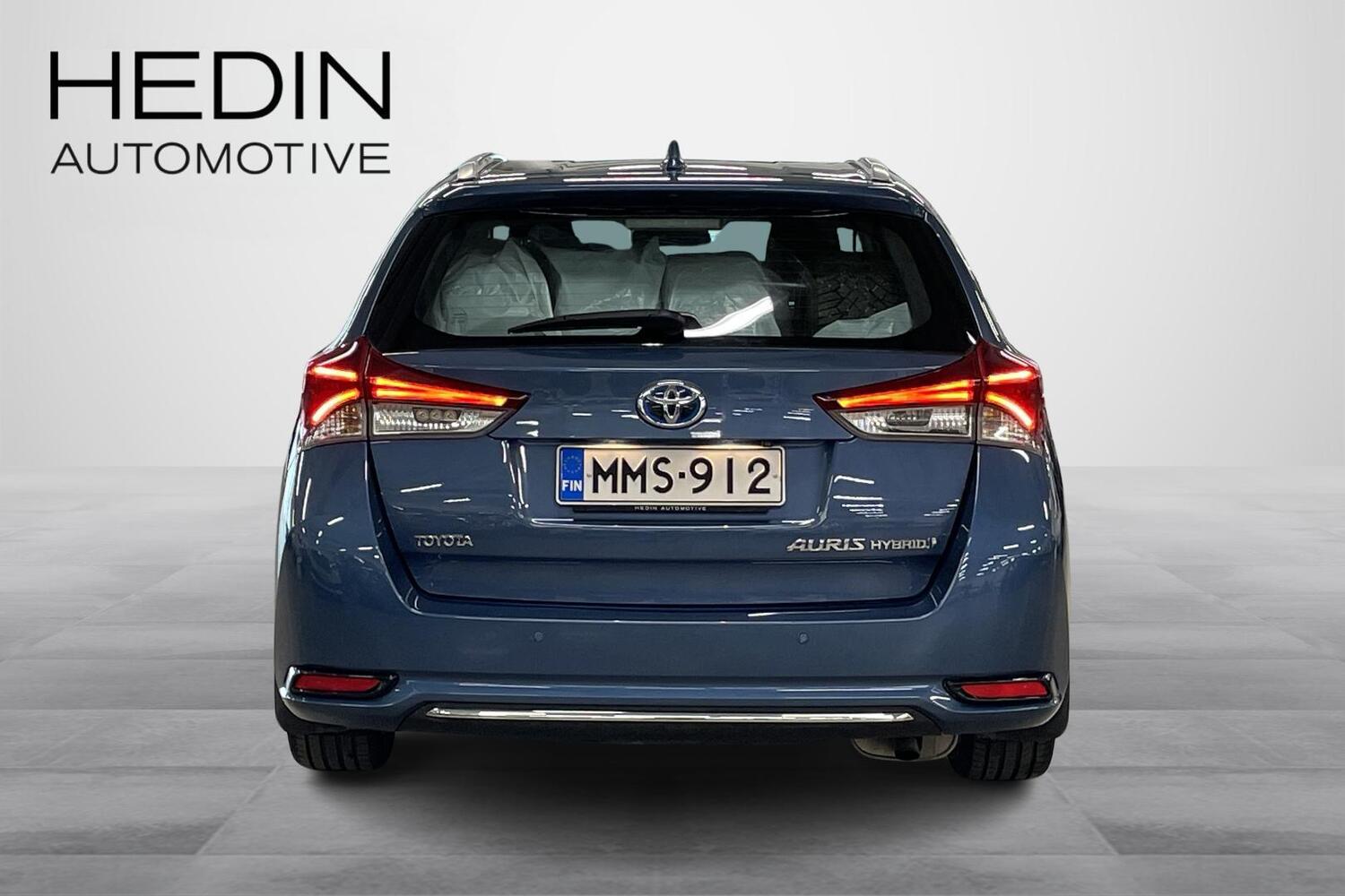 Toyota Auris vaihtoauto