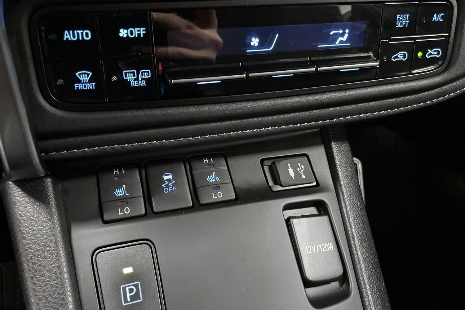 Toyota Auris vaihtoauto