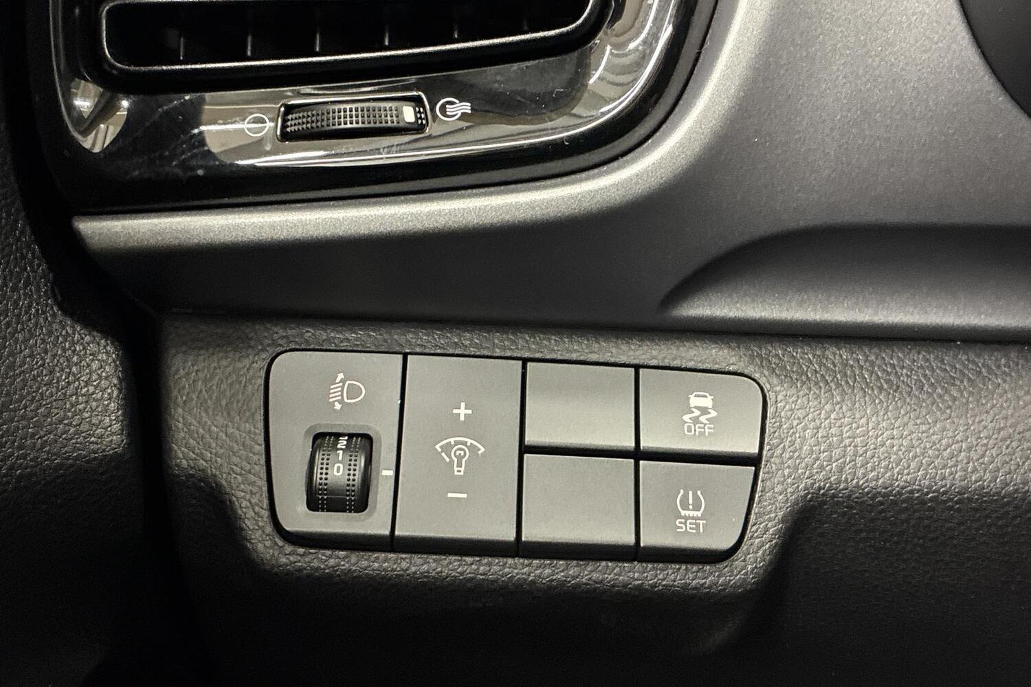Kia Stonic vaihtoauto
