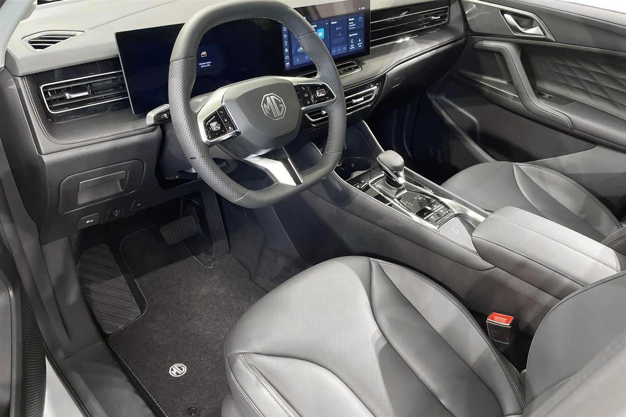 MG HS vaihtoauto