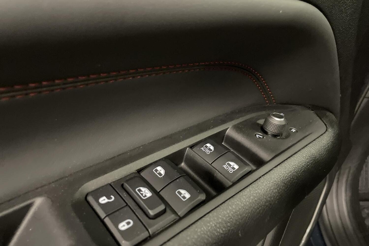 Jeep Compass vaihtoauto
