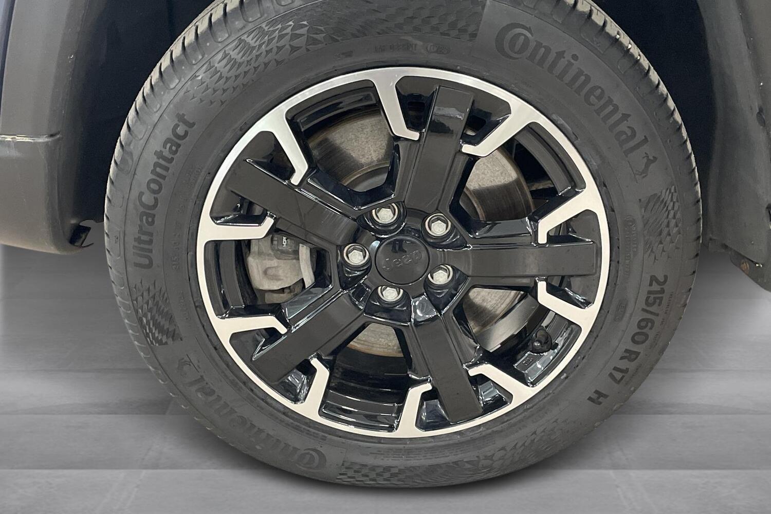 Jeep Compass vaihtoauto