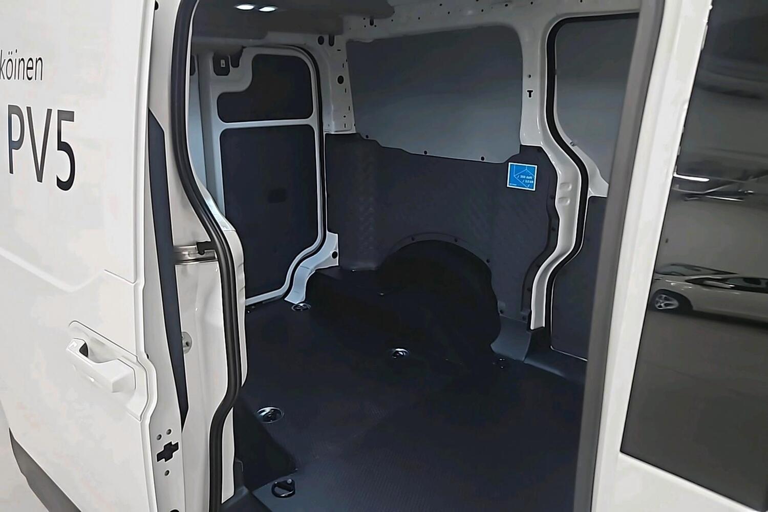 Kia PV5 Cargo vaihtoauto