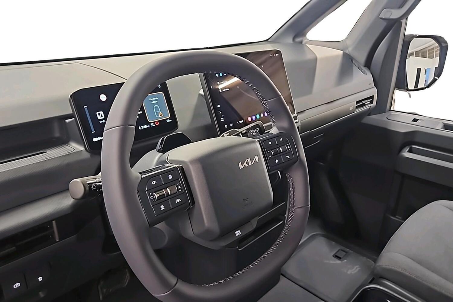 Kia PV5 Cargo vaihtoauto