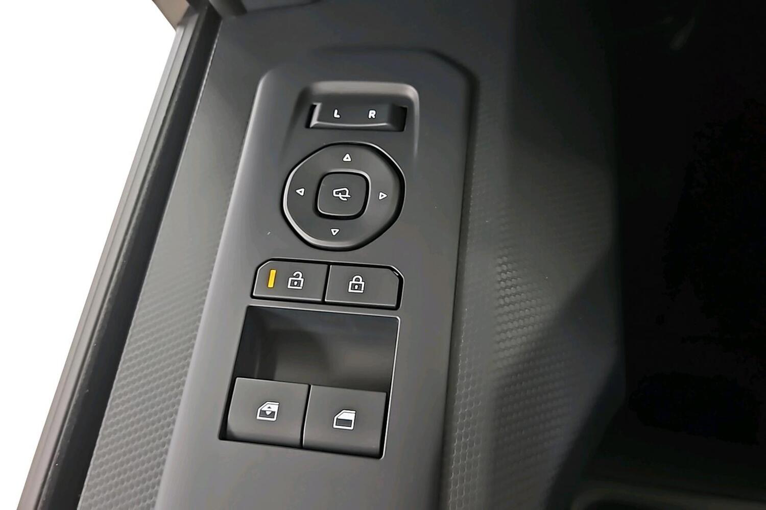 Kia PV5 Cargo vaihtoauto
