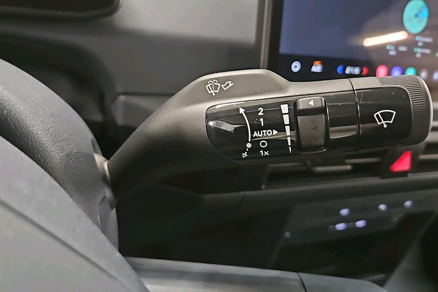 Kia PV5 Cargo vaihtoauto
