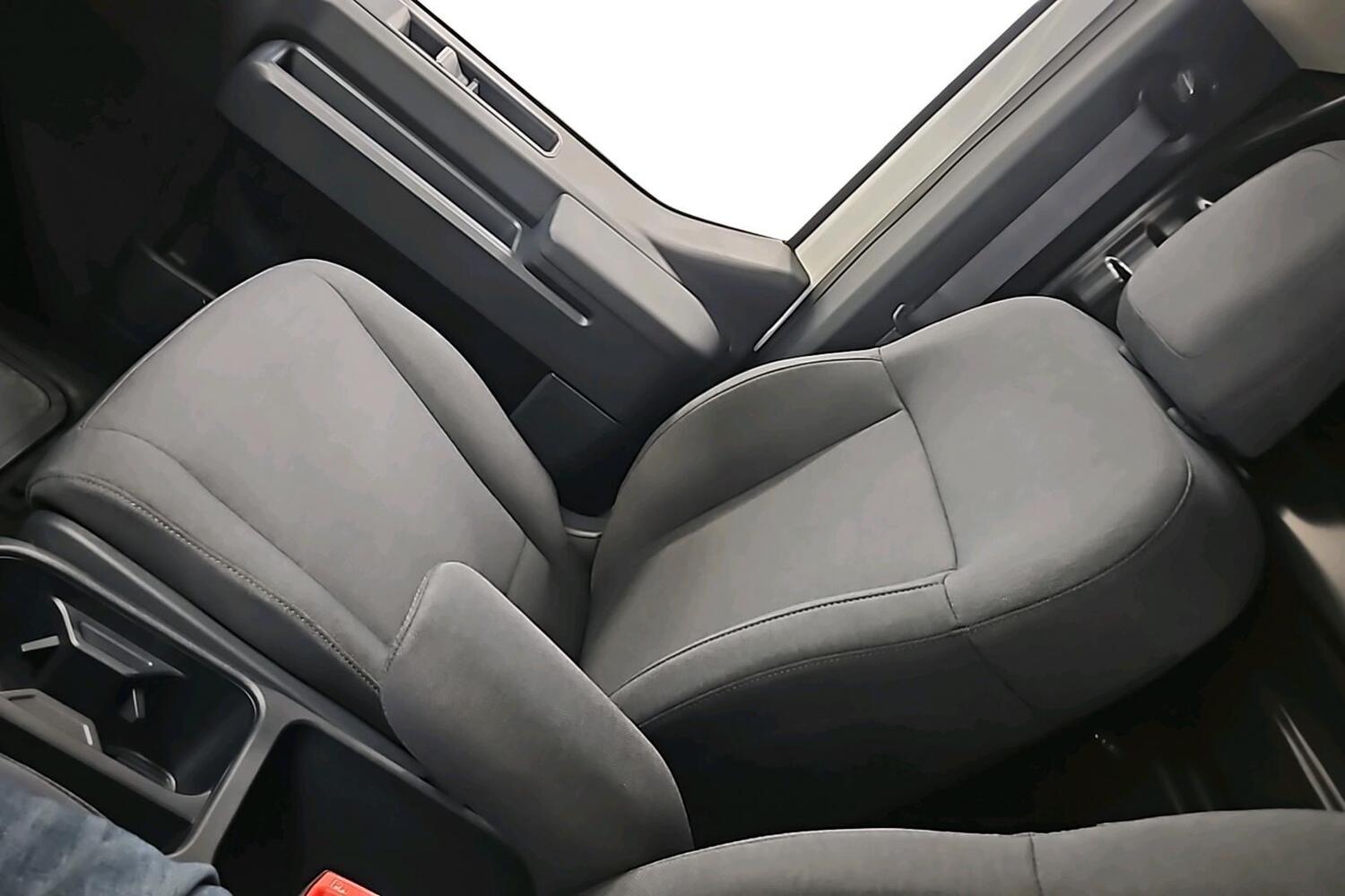 Kia PV5 Cargo vaihtoauto