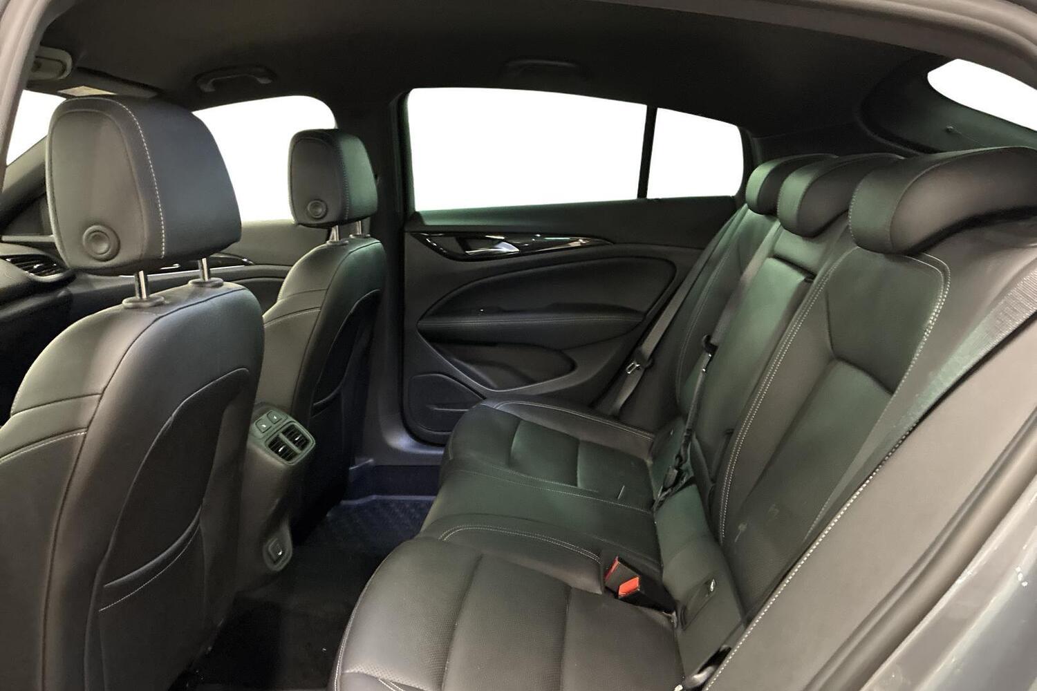 Opel Insignia vaihtoauto