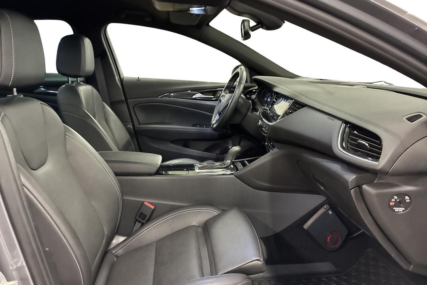 Opel Insignia vaihtoauto